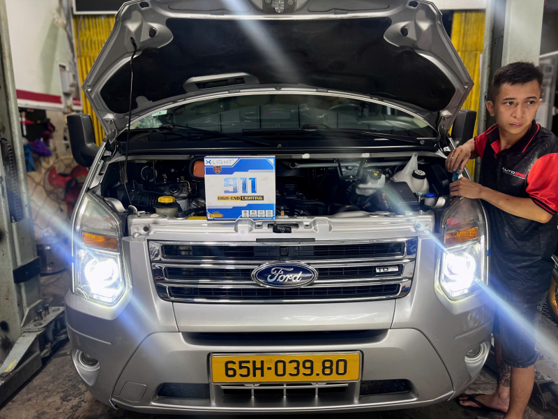 Độ đèn nâng cấp ánh sáng NÂNG CẤP BI LED X-LIGHT 911 CHO FORD TRANSIT 